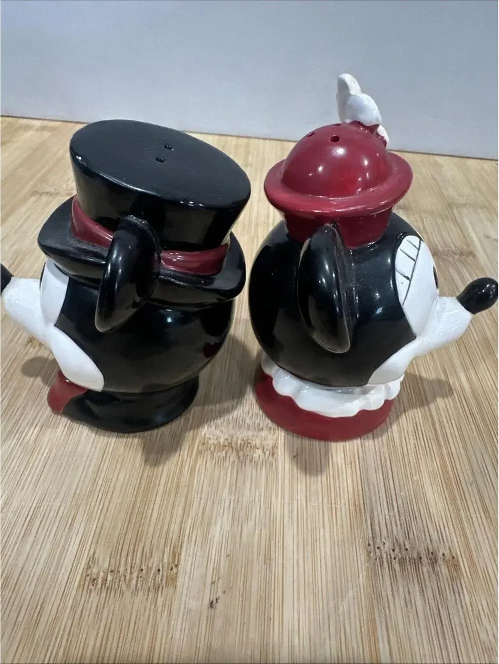 Vintage Enesco Disney Pie Eyed Mickey Minnie Mouse Salt & Pepper Shakers *